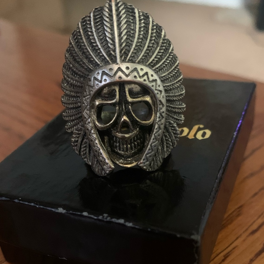 Han Cholo ring